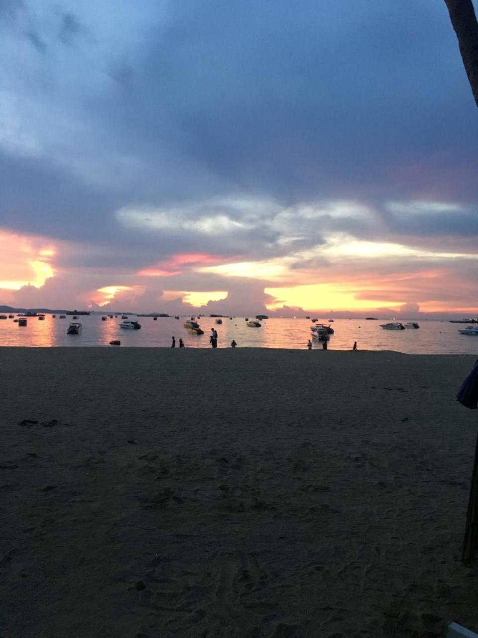 View Talay 1B Studio Pattaya Bagian luar foto